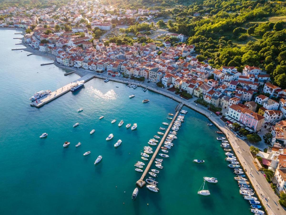 Apartman Dinka Baška Esterno foto