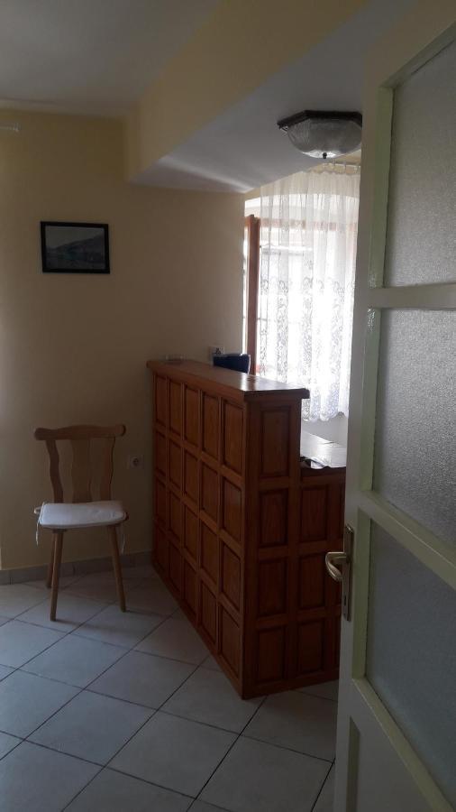 Apartman Dinka Baška Esterno foto